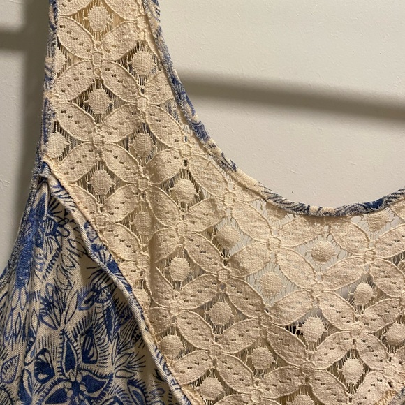 Free People Woven Tank-top. Color- Blue/Beige. Size- Large. - Picture 6 of 11